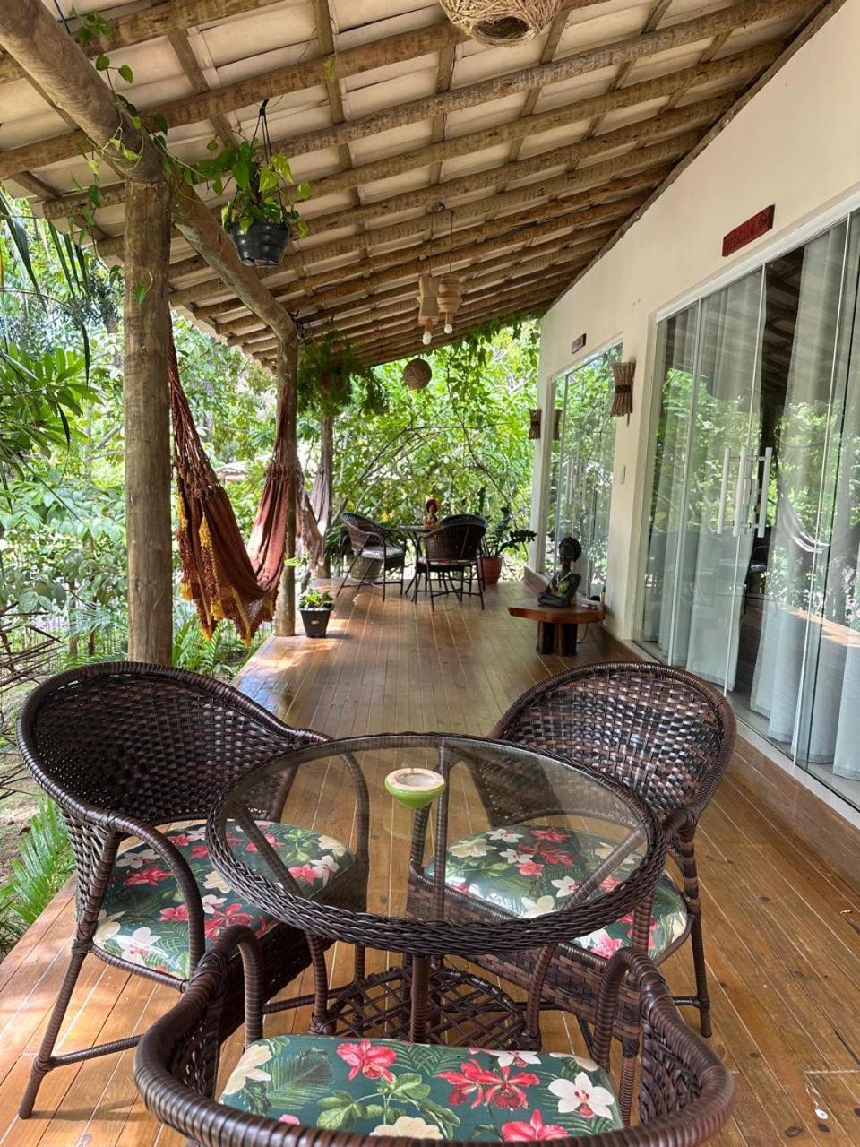 Aruana Suites Seu Refugio Entre Arvores A 5Km Da Vila De Praia Do Forte Eksteriør billede